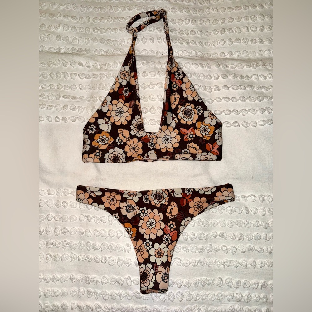 SKATIE BIKINI BYRON